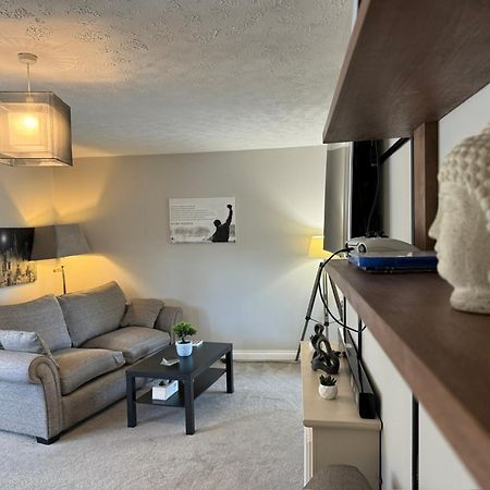 Netflix Home Jacuzzi Gym Fast Wifi Ps5 Free Parking 2 Spaces Hereford Eksteriør billede