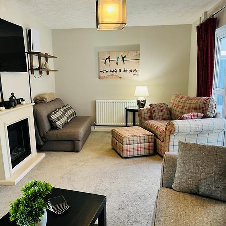 Netflix Home Jacuzzi Gym Fast Wifi Ps5 Free Parking 2 Spaces Hereford Eksteriør billede
